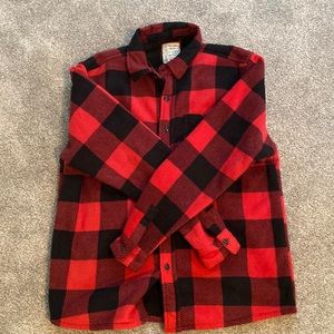 NWOT! Men’s Button down, fleece, sweater! Great for those cold winter days.